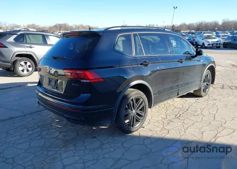 2022 Volkswagen Tiguan 2.0T Se R-Line Black из США, поврежденный, VIN 3VV8B7AX7NM001301